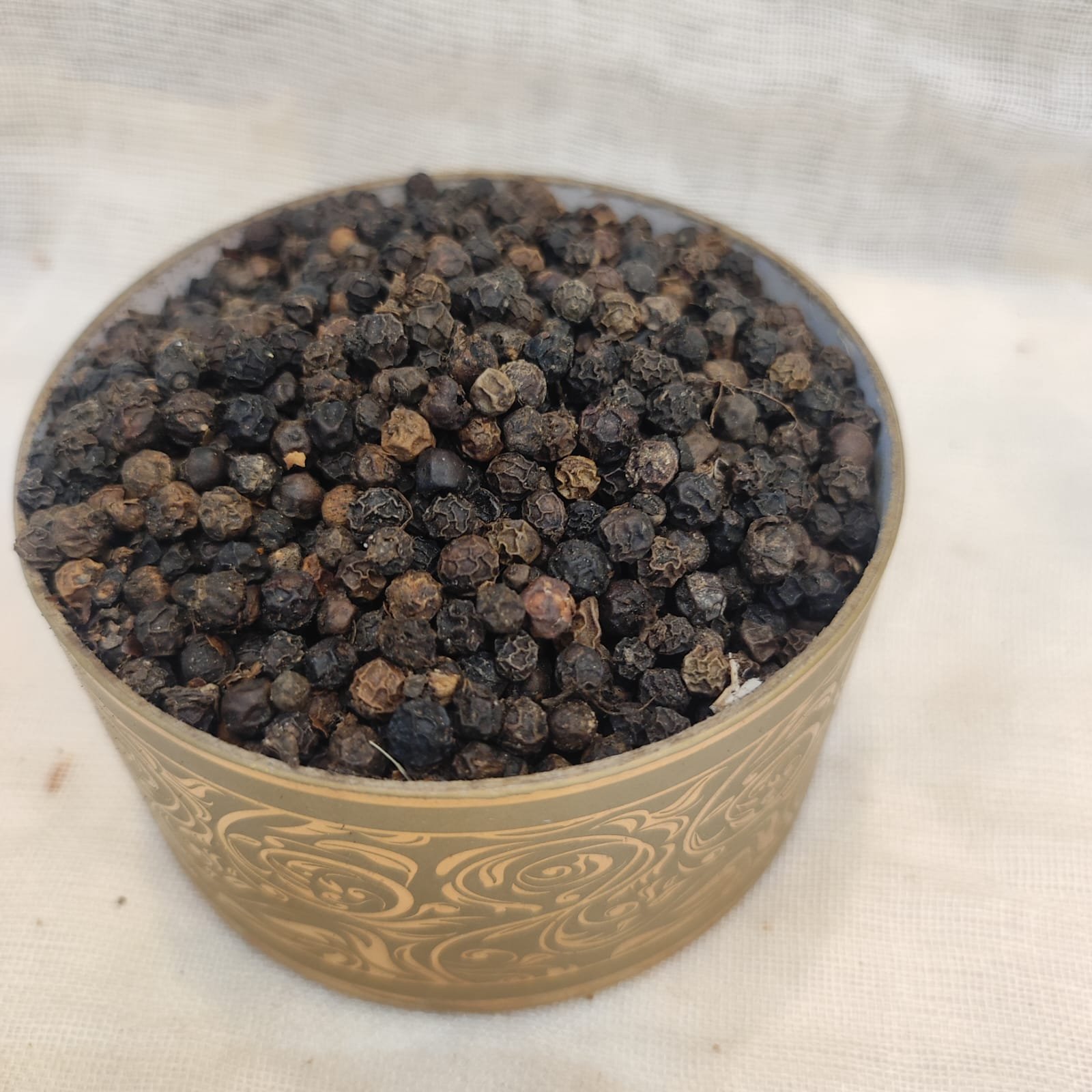 Black Pepper | Premium Whole Spice | Bold Aroma & Sharp Flavour