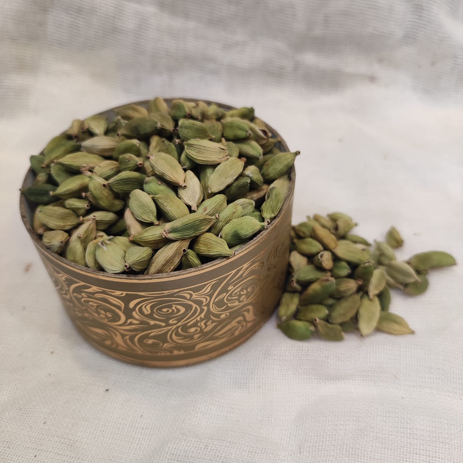 Green Choti Elaichi | Premium Green Cardamom | Fresh & Aromatic