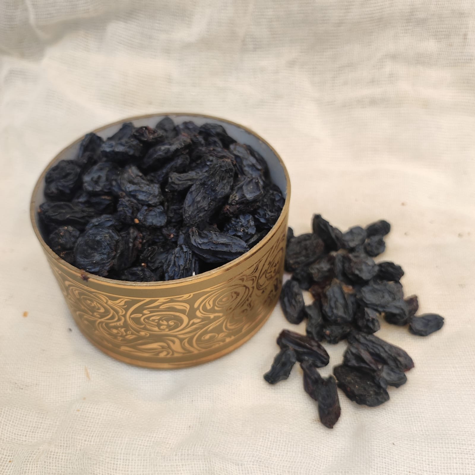 Black Raisin | Premium Black Kishmish | Naturally Sweet & Juicy