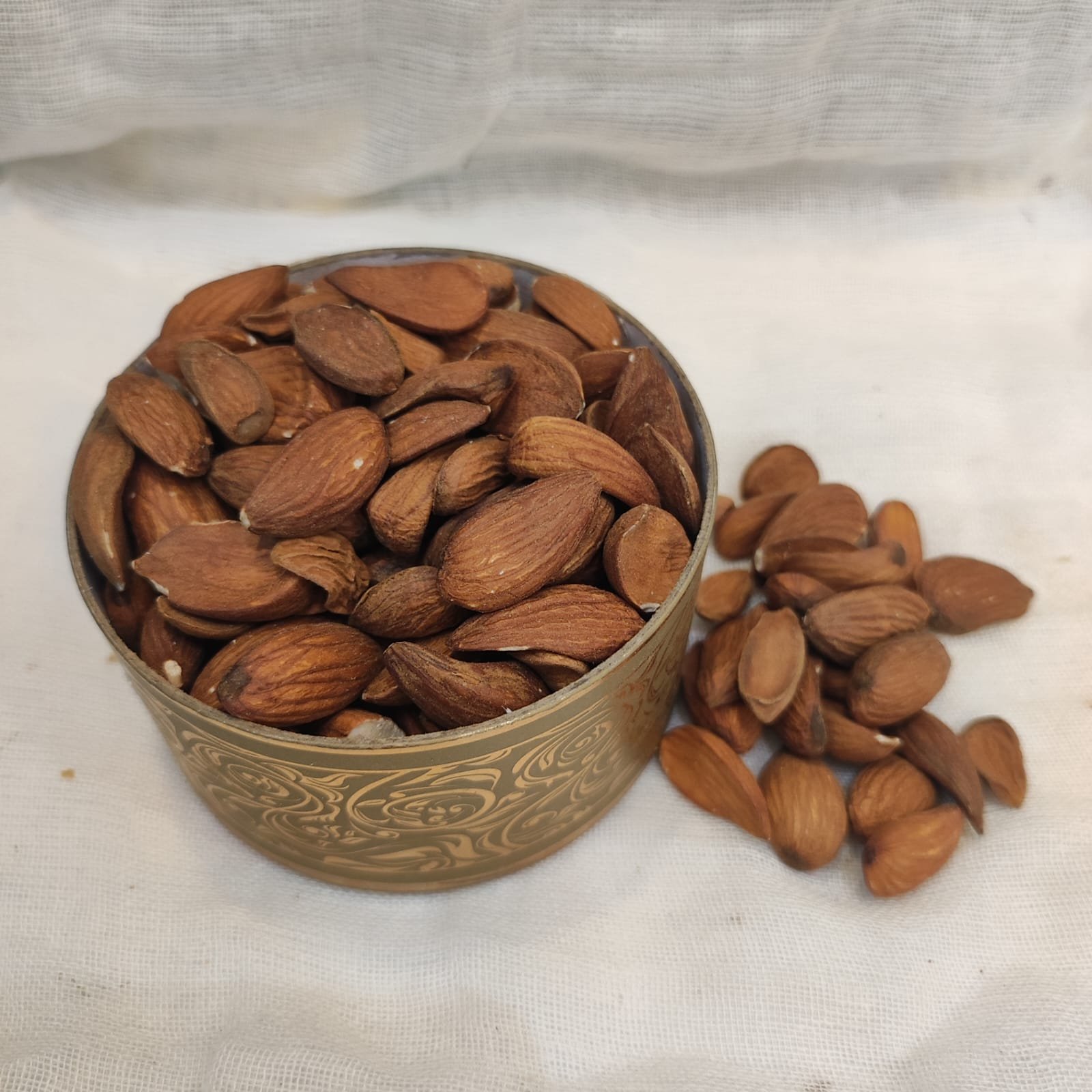 Kashmiri Curved Almond Giri | Traditional Almond Kernels | Rich & Crunchy