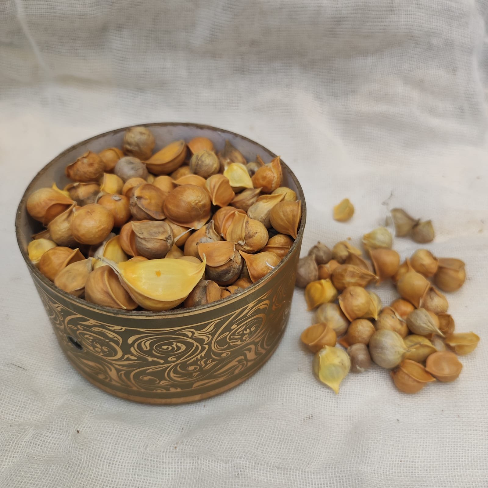 Mountain Garlic | Naturally Grown | Strong Aroma & Rich Flavour